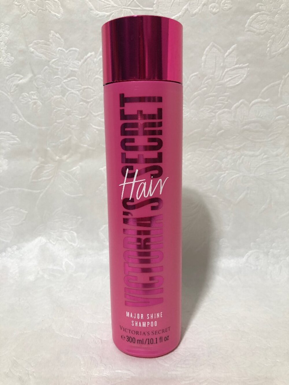 Victoria's Secret Hair 10.1 oz Major Shine Shampoo